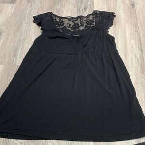 Elegant Black Lace Women's Top